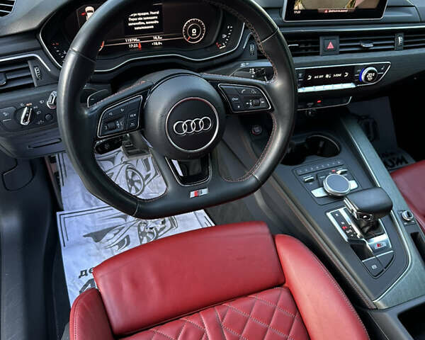 Белый Ауди S5 Sportback, объемом двигателя 3 л и пробегом 120 тыс. км за 33900 $, фото 18 на Automoto.ua