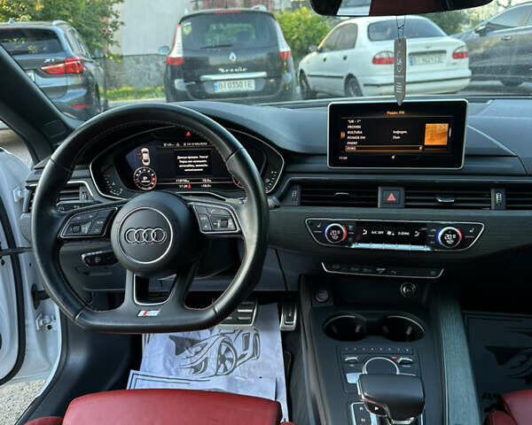 Белый Ауди S5 Sportback, объемом двигателя 3 л и пробегом 120 тыс. км за 33900 $, фото 16 на Automoto.ua