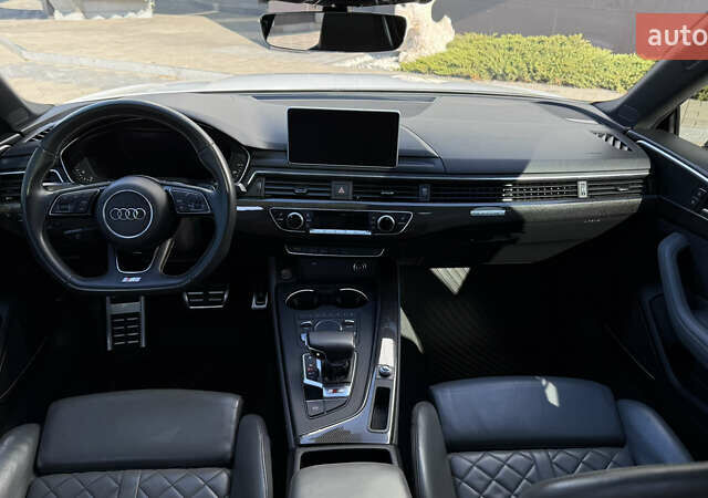 Белый Ауди S5 Sportback, объемом двигателя 3 л и пробегом 98 тыс. км за 32000 $, фото 18 на Automoto.ua