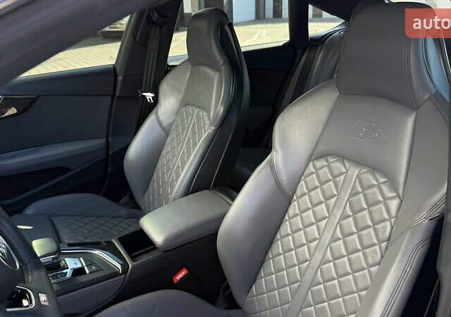 Белый Ауди S5 Sportback, объемом двигателя 3 л и пробегом 98 тыс. км за 32000 $, фото 14 на Automoto.ua