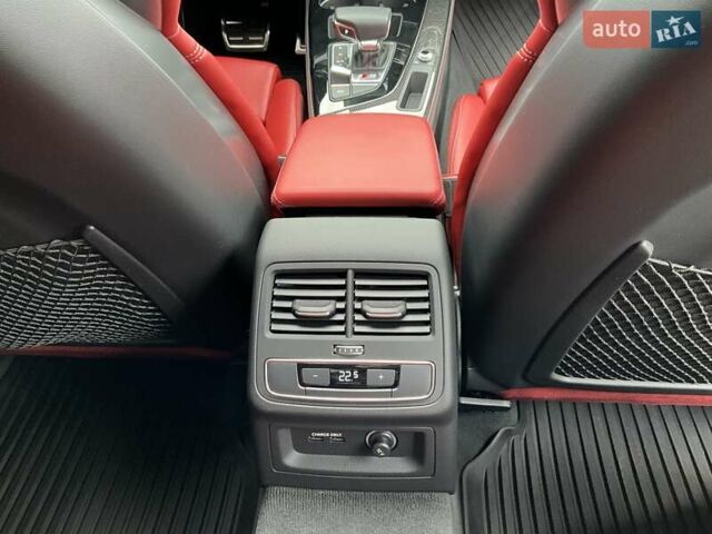 Белый Ауди S5 Sportback, объемом двигателя 3 л и пробегом 9 тыс. км за 62990 $, фото 18 на Automoto.ua