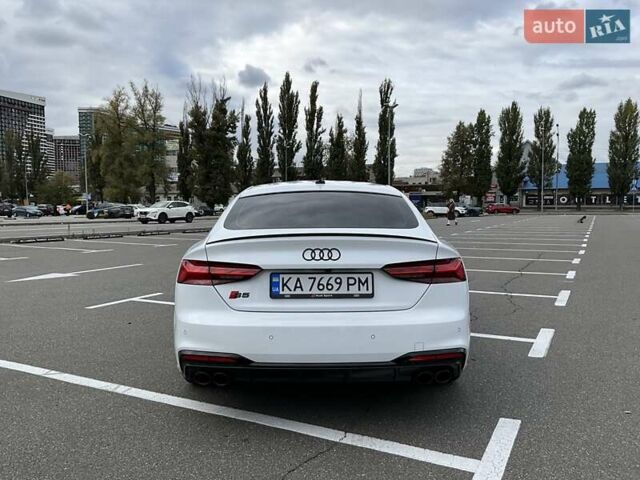 Белый Ауди S5 Sportback, объемом двигателя 3 л и пробегом 9 тыс. км за 62990 $, фото 5 на Automoto.ua