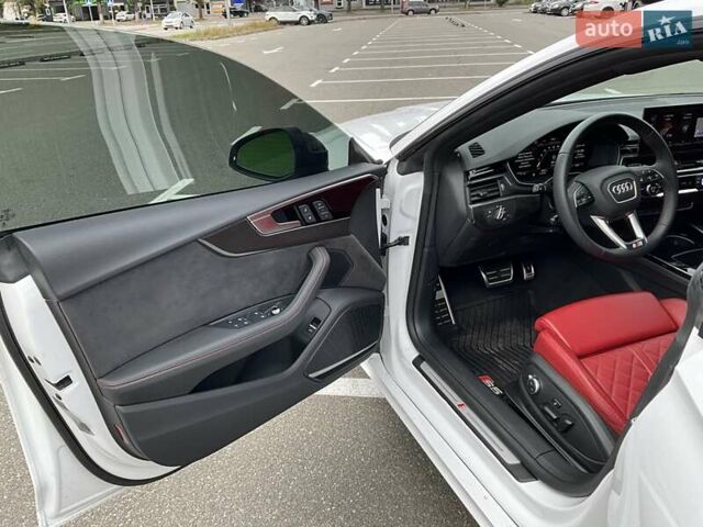 Белый Ауди S5 Sportback, объемом двигателя 3 л и пробегом 9 тыс. км за 62990 $, фото 33 на Automoto.ua