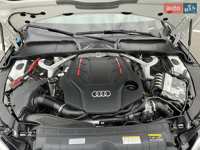 Белый Ауди S5 Sportback, объемом двигателя 3 л и пробегом 9 тыс. км за 62990 $, фото 31 на Automoto.ua