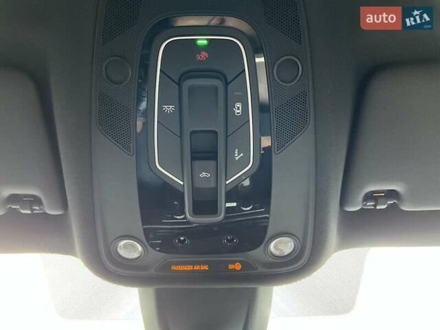 Белый Ауди S5 Sportback, объемом двигателя 3 л и пробегом 9 тыс. км за 62990 $, фото 28 на Automoto.ua