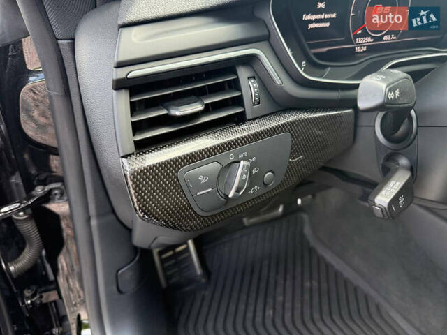 Чорний Ауді S5 Sportback, об'ємом двигуна 3 л та пробігом 132 тис. км за 30500 $, фото 26 на Automoto.ua