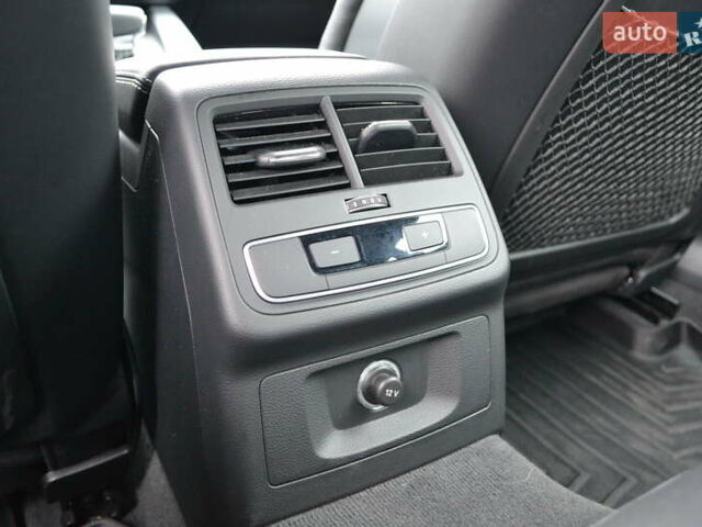 Чорний Ауді S5 Sportback, об'ємом двигуна 3 л та пробігом 84 тис. км за 33000 $, фото 41 на Automoto.ua