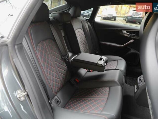 Серый Ауди S5 Sportback, объемом двигателя 3 л и пробегом 23 тыс. км за 44000 $, фото 11 на Automoto.ua