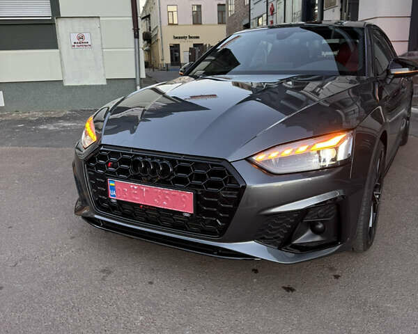 Сірий Ауді S5 Sportback, об'ємом двигуна 3 л та пробігом 40 тис. км за 46700 $, фото 1 на Automoto.ua