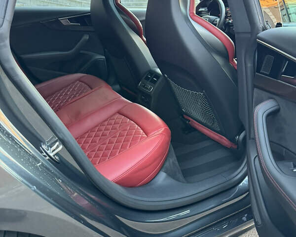 Сірий Ауді S5 Sportback, об'ємом двигуна 3 л та пробігом 40 тис. км за 46700 $, фото 19 на Automoto.ua
