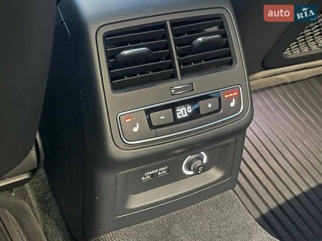 Зеленый Ауди S5 Sportback, объемом двигателя 3 л и пробегом 45 тыс. км за 51200 $, фото 21 на Automoto.ua