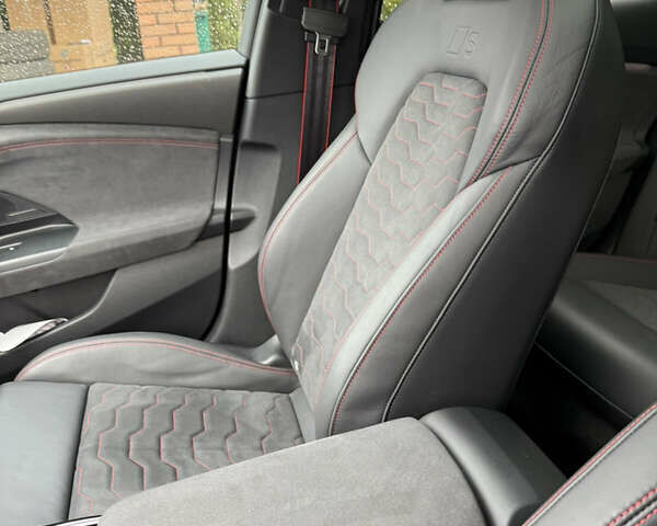 Чорний Ауді S6 e-tron, об'ємом двигуна 0 л та пробігом 30 тис. км за 49000 $, фото 31 на Automoto.ua