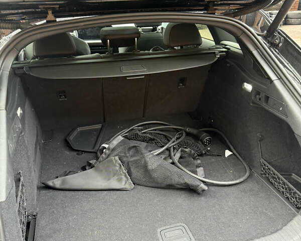 Чорний Ауді S6 e-tron, об'ємом двигуна 0 л та пробігом 30 тис. км за 49000 $, фото 36 на Automoto.ua