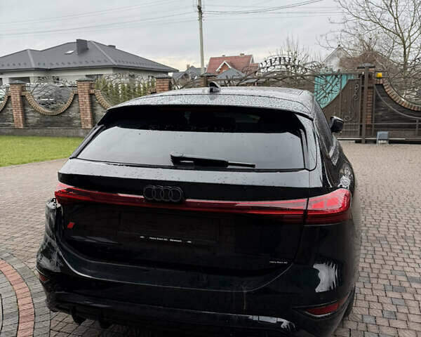 Чорний Ауді S6 e-tron, об'ємом двигуна 0 л та пробігом 30 тис. км за 49000 $, фото 4 на Automoto.ua