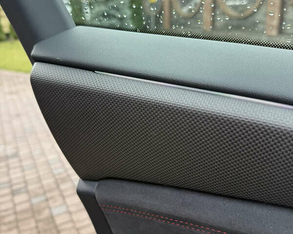 Чорний Ауді S6 e-tron, об'ємом двигуна 0 л та пробігом 30 тис. км за 49000 $, фото 23 на Automoto.ua