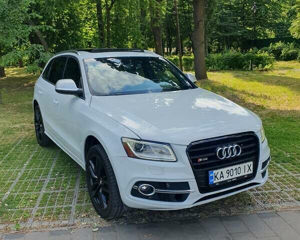 Білий Ауді SQ5, об'ємом двигуна 3 л та пробігом 95 тис. км за 22900 $, фото 4 на Automoto.ua