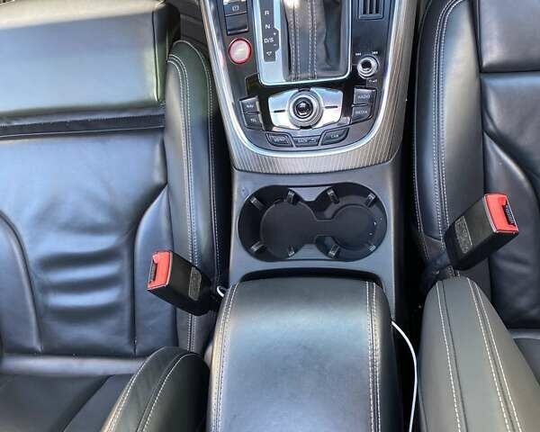 Белый Ауди SQ5, объемом двигателя 3 л и пробегом 162 тыс. км за 16000 $, фото 9 на Automoto.ua