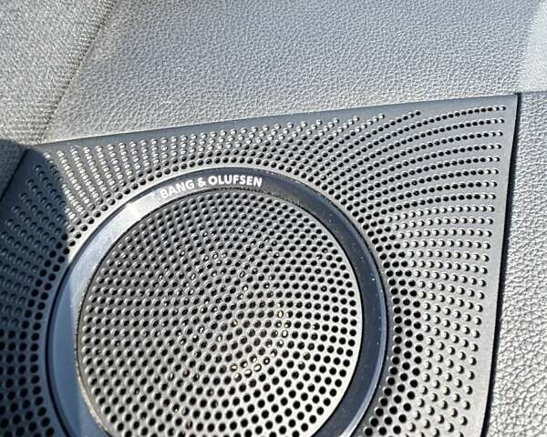 Белый Ауди SQ5, объемом двигателя 2.97 л и пробегом 213 тыс. км за 18200 $, фото 13 на Automoto.ua