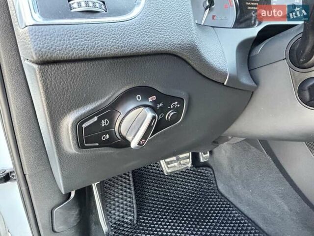 Белый Ауди SQ5, объемом двигателя 2.97 л и пробегом 213 тыс. км за 18200 $, фото 21 на Automoto.ua