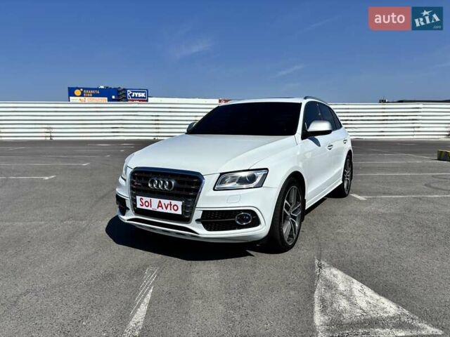 Белый Ауди SQ5, объемом двигателя 2.97 л и пробегом 213 тыс. км за 19200 $, фото 1 на Automoto.ua