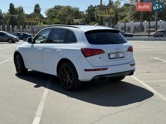 Білий Ауді SQ5, об'ємом двигуна 3 л та пробігом 137 тис. км за 26000 $, фото 6 на Automoto.ua