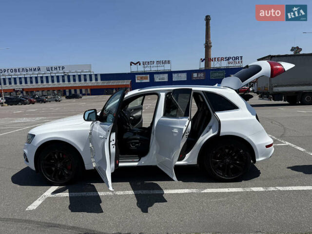 Белый Ауди SQ5, объемом двигателя 3 л и пробегом 133 тыс. км за 26500 $, фото 4 на Automoto.ua