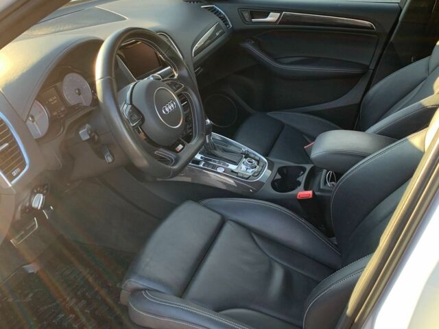 Білий Ауді SQ5, об'ємом двигуна 3 л та пробігом 136 тис. км за 22400 $, фото 3 на Automoto.ua