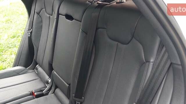 Белый Ауди SQ5, объемом двигателя 3 л и пробегом 135 тыс. км за 39000 $, фото 15 на Automoto.ua