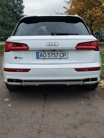 Белый Ауди SQ5, объемом двигателя 3 л и пробегом 135 тыс. км за 39000 $, фото 4 на Automoto.ua