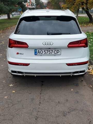 Белый Ауди SQ5, объемом двигателя 3 л и пробегом 135 тыс. км за 39000 $, фото 3 на Automoto.ua