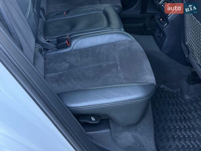 Белый Ауди SQ5, объемом двигателя 3 л и пробегом 170 тыс. км за 25600 $, фото 31 на Automoto.ua