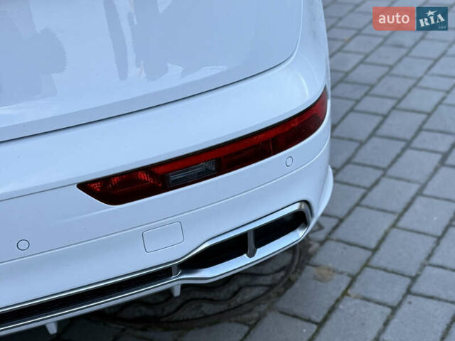 Белый Ауди SQ5, объемом двигателя 3 л и пробегом 170 тыс. км за 25600 $, фото 90 на Automoto.ua