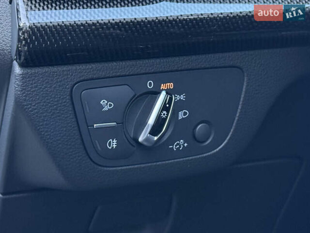 Белый Ауди SQ5, объемом двигателя 3 л и пробегом 170 тыс. км за 25600 $, фото 56 на Automoto.ua