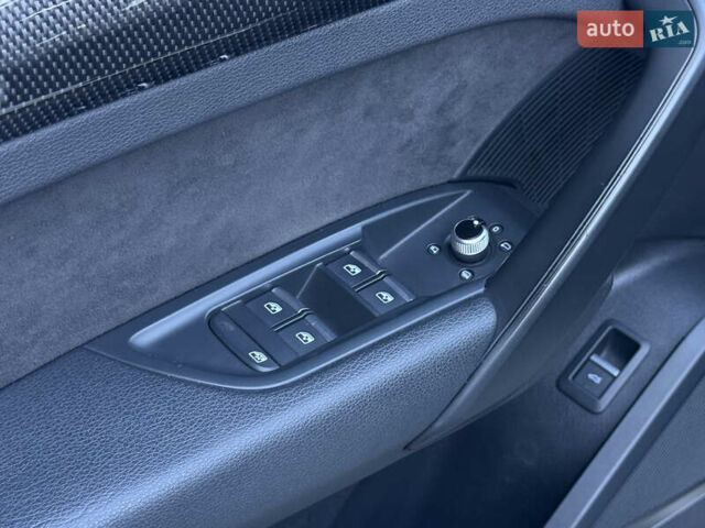 Белый Ауди SQ5, объемом двигателя 3 л и пробегом 170 тыс. км за 25600 $, фото 65 на Automoto.ua