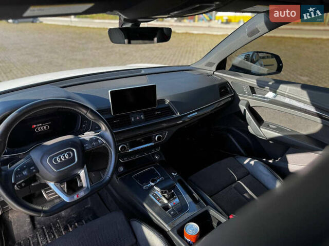 Білий Ауді SQ5, об'ємом двигуна 3 л та пробігом 116 тис. км за 32500 $, фото 18 на Automoto.ua