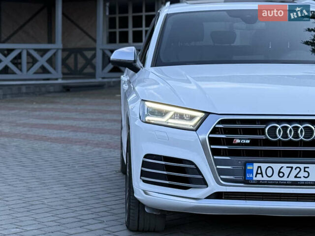 Белый Ауди SQ5, объемом двигателя 3 л и пробегом 170 тыс. км за 25600 $, фото 73 на Automoto.ua