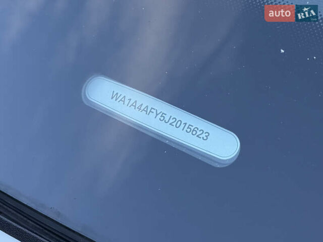 Белый Ауди SQ5, объемом двигателя 3 л и пробегом 170 тыс. км за 25600 $, фото 77 на Automoto.ua