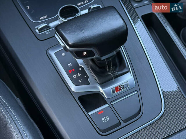 Белый Ауди SQ5, объемом двигателя 3 л и пробегом 170 тыс. км за 25600 $, фото 38 на Automoto.ua