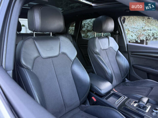 Белый Ауди SQ5, объемом двигателя 3 л и пробегом 170 тыс. км за 25600 $, фото 1 на Automoto.ua