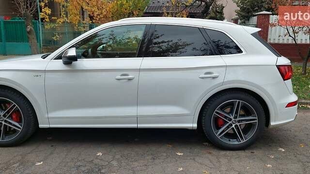 Белый Ауди SQ5, объемом двигателя 3 л и пробегом 135 тыс. км за 39000 $, фото 5 на Automoto.ua