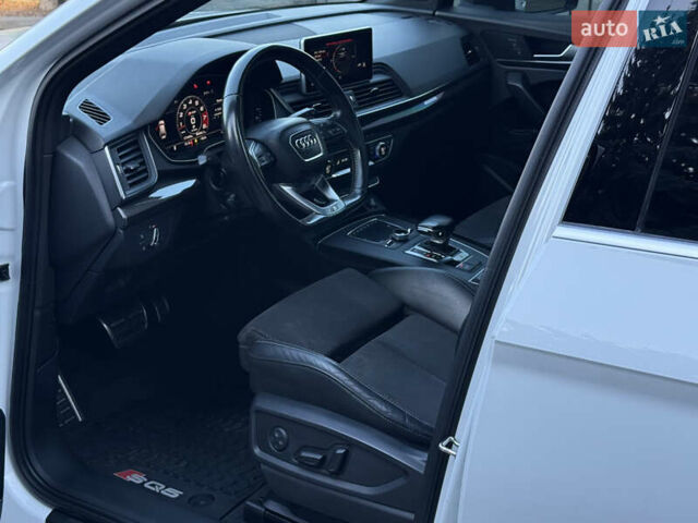 Белый Ауди SQ5, объемом двигателя 3 л и пробегом 170 тыс. км за 25600 $, фото 64 на Automoto.ua