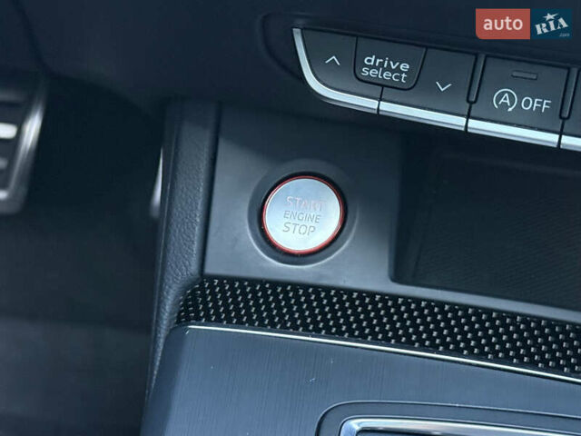 Белый Ауди SQ5, объемом двигателя 3 л и пробегом 170 тыс. км за 25600 $, фото 39 на Automoto.ua