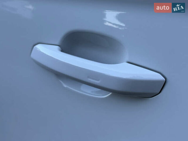 Белый Ауди SQ5, объемом двигателя 3 л и пробегом 170 тыс. км за 25600 $, фото 83 на Automoto.ua