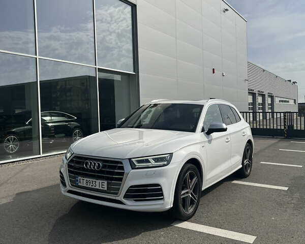 Белый Ауди SQ5, объемом двигателя 3 л и пробегом 55 тыс. км за 36700 $, фото 25 на Automoto.ua