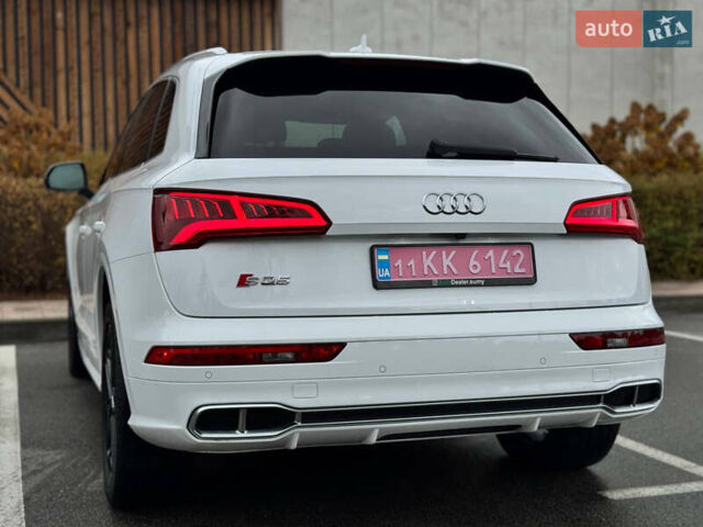 Ауди SQ5 2018 в Киеве на Automoto.ua Белый Ауди SQ5, объемом двигателя 3 л и пробегом 141 тыс. км за 27900 $, фото 21 на Automoto.ua