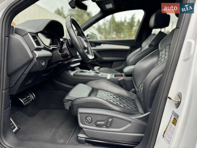 Ауди SQ5 2018 в Киеве на Automoto.ua Белый Ауди SQ5, объемом двигателя 3 л и пробегом 141 тыс. км за 27900 $, фото 48 на Automoto.ua