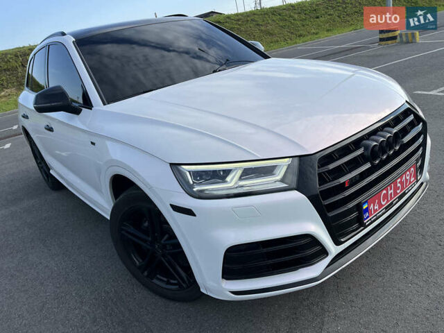 Белый Ауди SQ5, объемом двигателя 3 л и пробегом 163 тыс. км за 27490 $, фото 1 на Automoto.ua