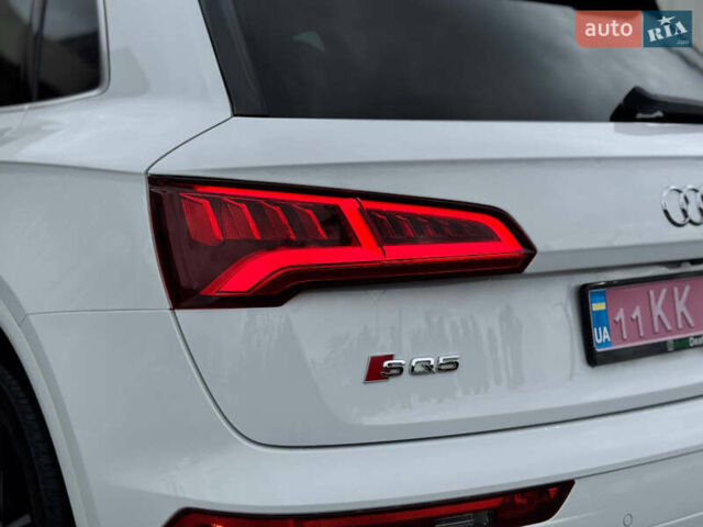 Ауди SQ5 2018 в Киеве на Automoto.ua Белый Ауди SQ5, объемом двигателя 3 л и пробегом 141 тыс. км за 27900 $, фото 28 на Automoto.ua