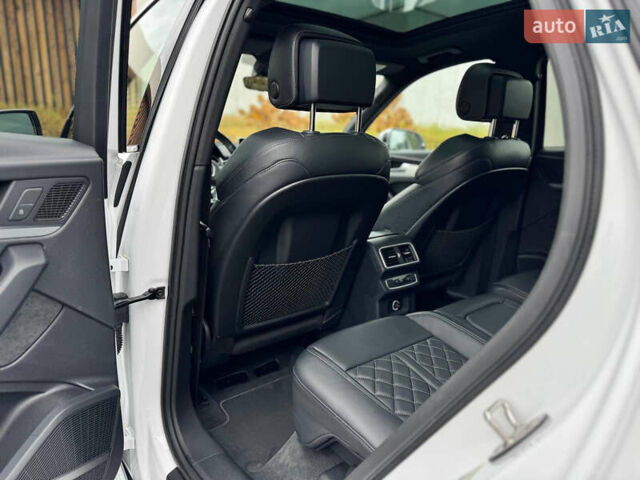 Ауди SQ5 2018 в Киеве на Automoto.ua Белый Ауди SQ5, объемом двигателя 3 л и пробегом 141 тыс. км за 27900 $, фото 40 на Automoto.ua