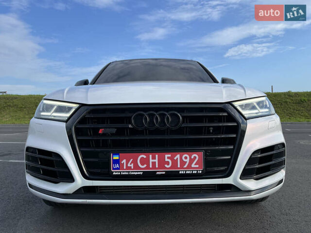 Белый Ауди SQ5, объемом двигателя 3 л и пробегом 163 тыс. км за 27490 $, фото 2 на Automoto.ua